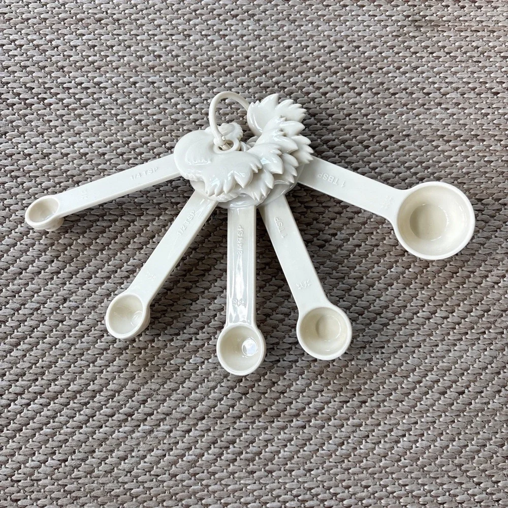Paula Deen Rooster Chicken Measuring Spoons Plastic Nesting Set of 5 Vintage